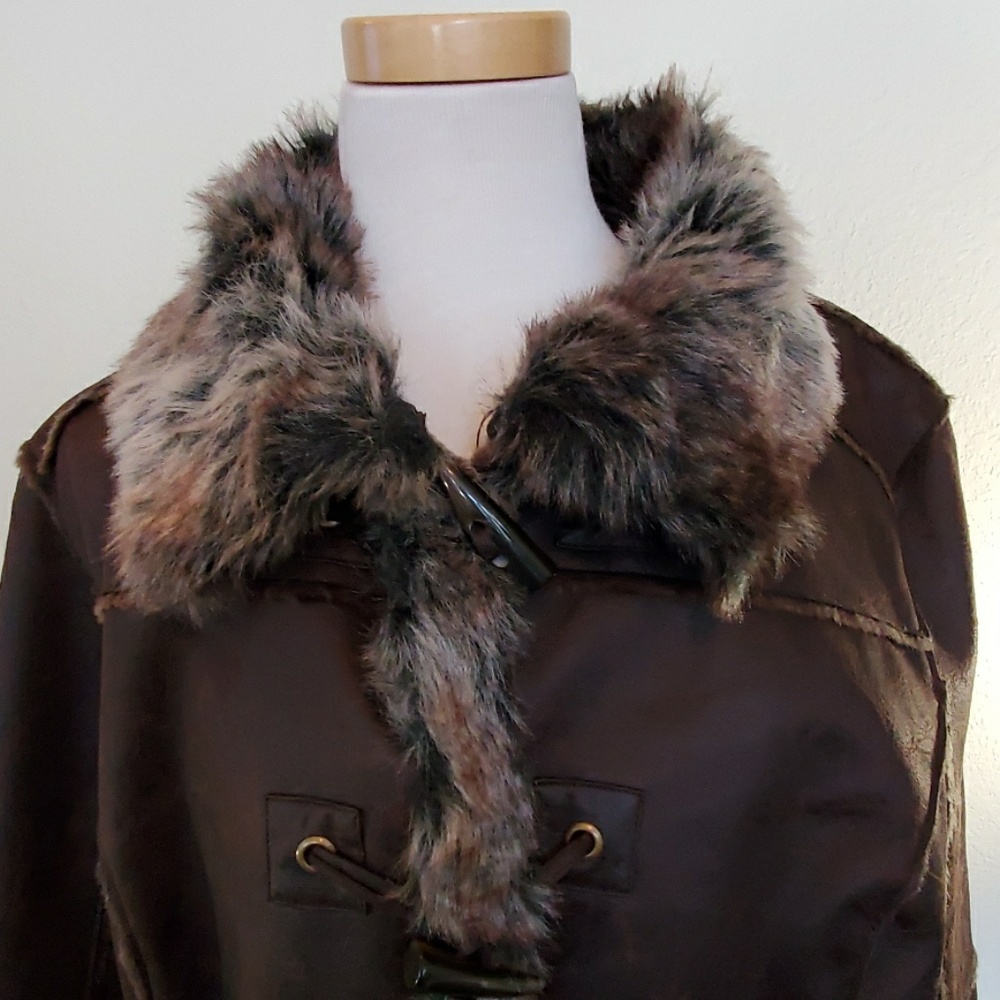 Powder River Coat - Picture 3 of 8